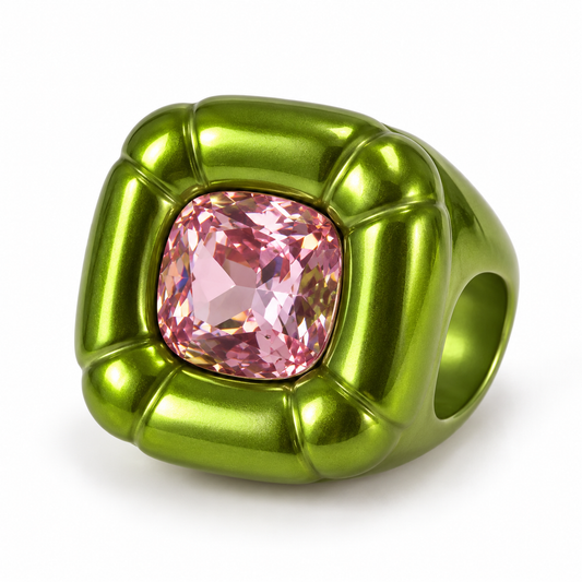 Statement-Ring Grün mit rosa Kristall – getragen, sehr guter Zustand